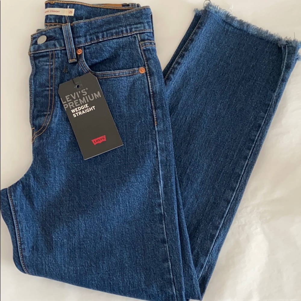 New Levi’s wedgie straight high rise jeans - Picture 6 of 9